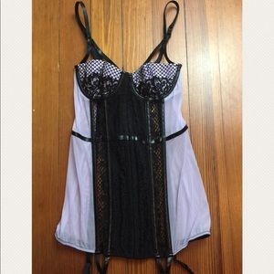 Victoria's Secret Lingerie Lace Corset Bustier 34B