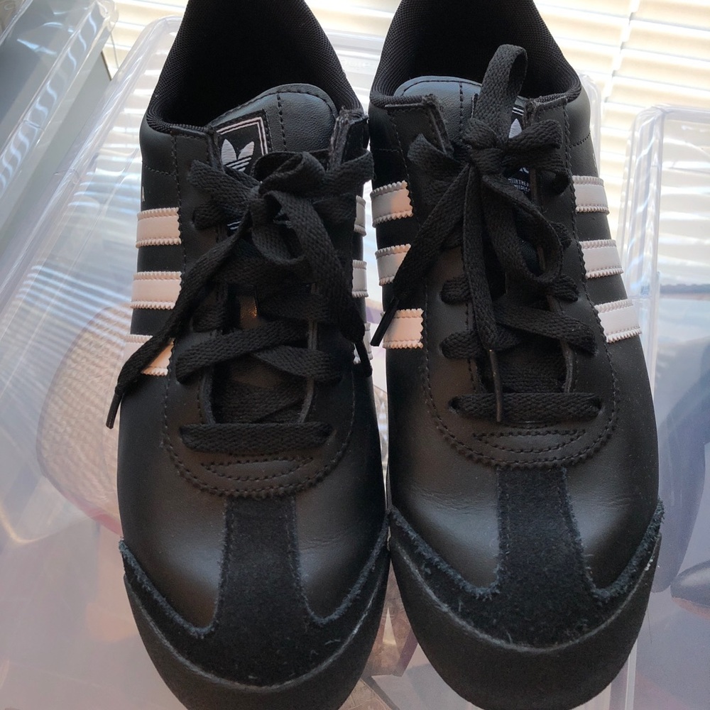 ADIDAS! Black and White