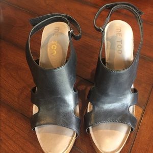Me Too size 8 shoes