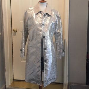 Isaac Mizrahi med coat