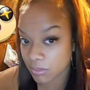 Meet your Posher, Felicia