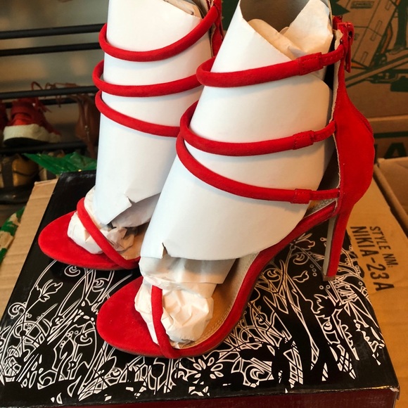 BRAND NEW RED PUMPS DIFFERENT SIZES - Picture 3 of 6