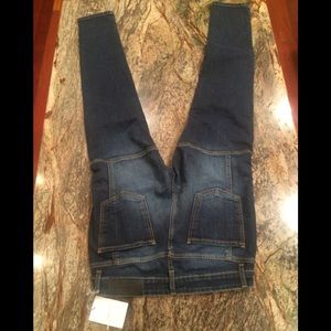 Balmain size 32/32 charge $300 authentic