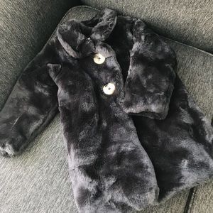 Girls faux fur coat (4T)
