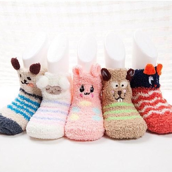 My Lil Pet 🐝" Anti Slip Sock Ornaments - Picture 4 of 4