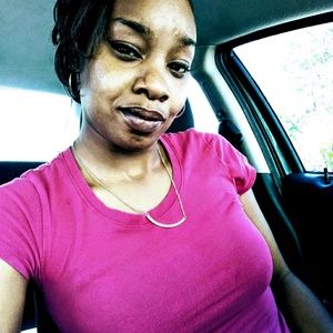 Meet your Posher, Shelisa