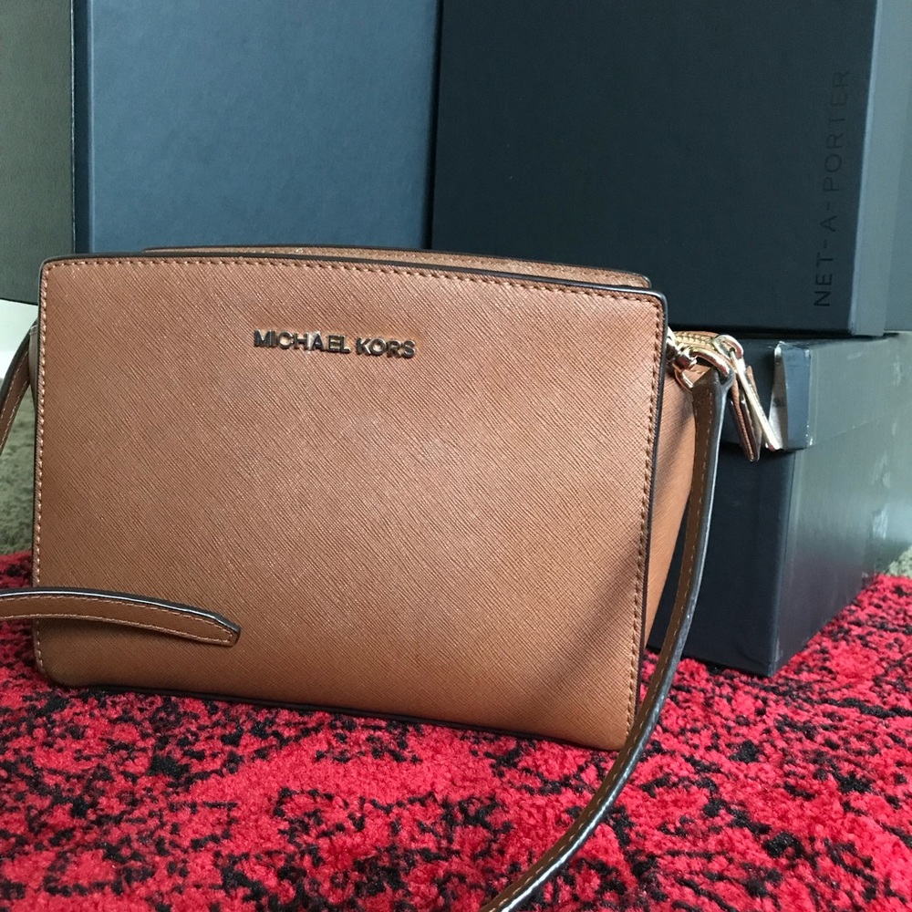 Micheal Kors Selma Mini Bag in Acorn