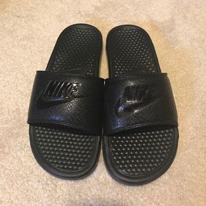 Nike slides