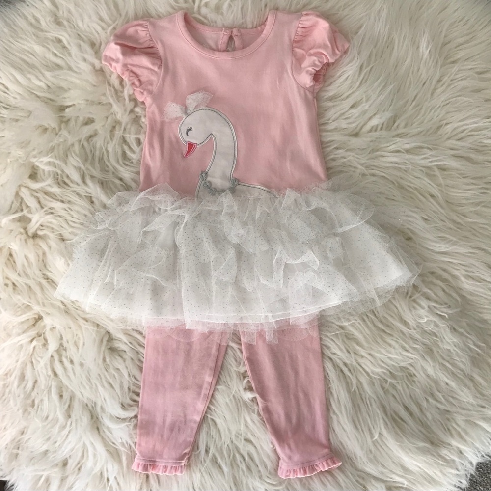 EUC Nanette Baby 24 month 2 pc Swan Set