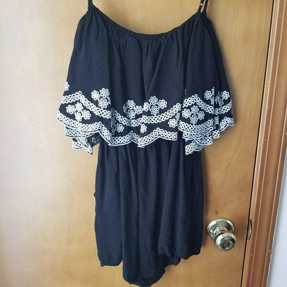 Romper - Picture 1 of 2