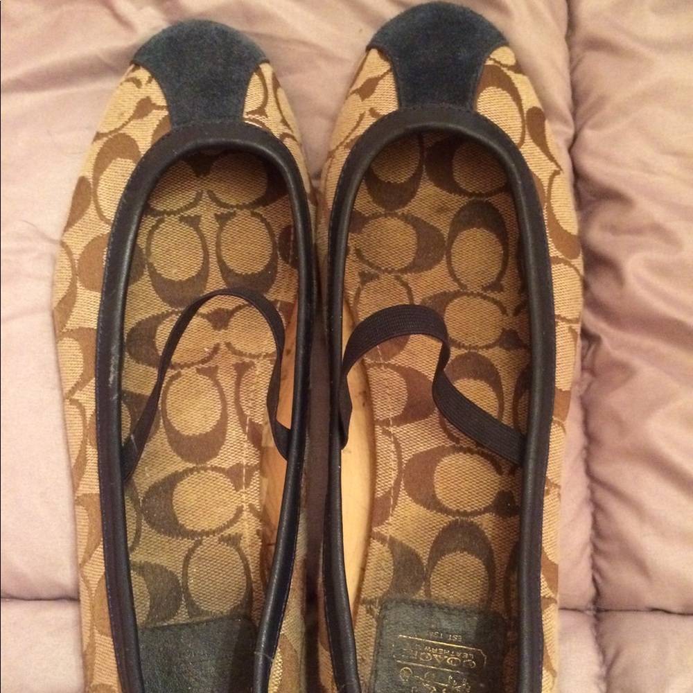 Coach ballet flats