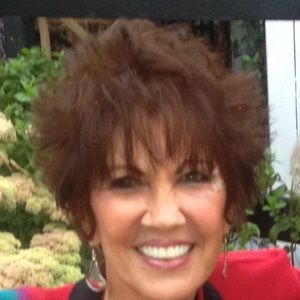 Meet your Posher, Becky