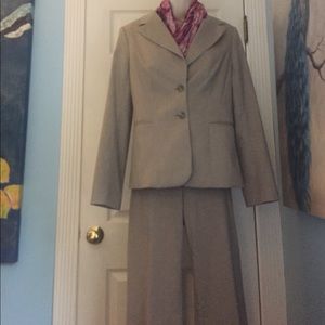 The Limited Beige Pantsuit Cassidy Fit