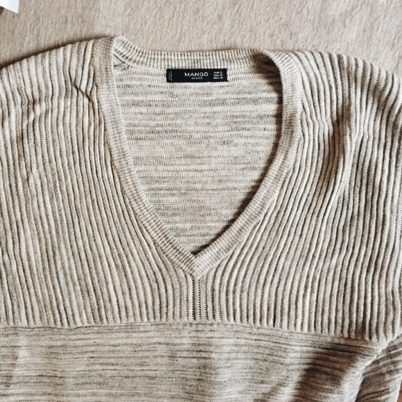 Like New Ribbed Cocoon Sweater Dress - Picture 5 of 6