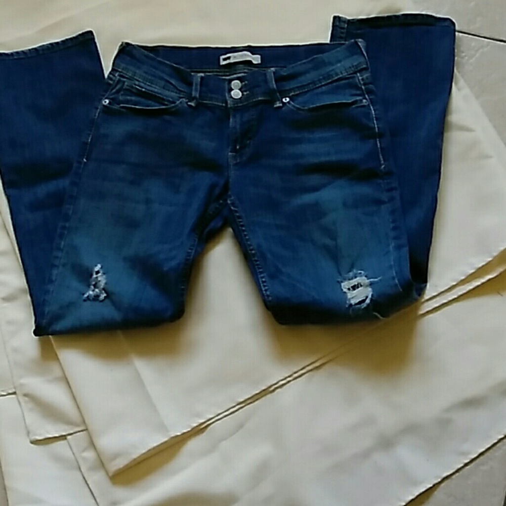 Levi's