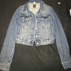 Light washed denim jacket