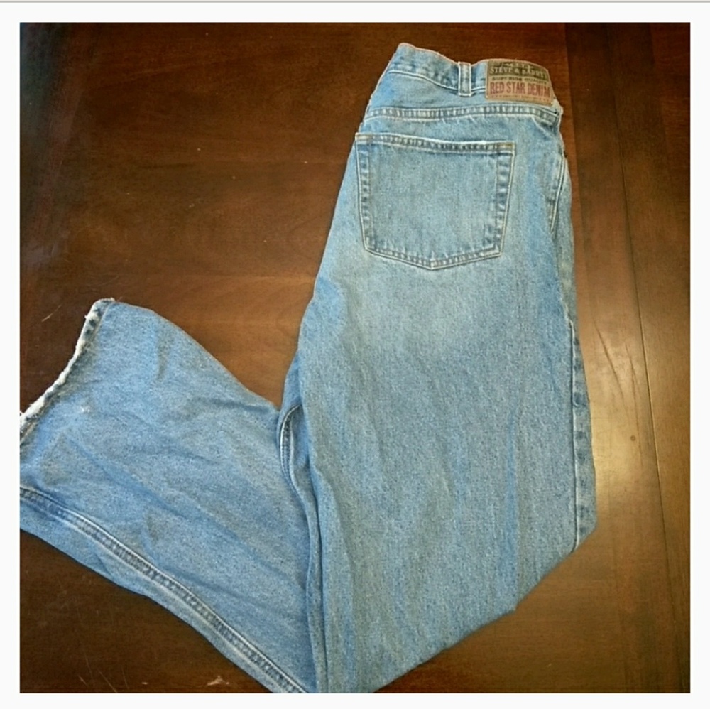 Men's relaxed fit denim