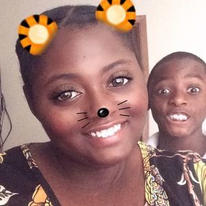 Meet your Posher, Shontia