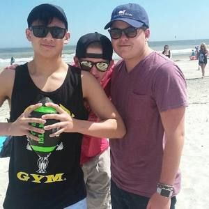 Meet your Posher, Eli