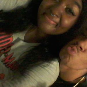 Meet your Posher, Lawrence