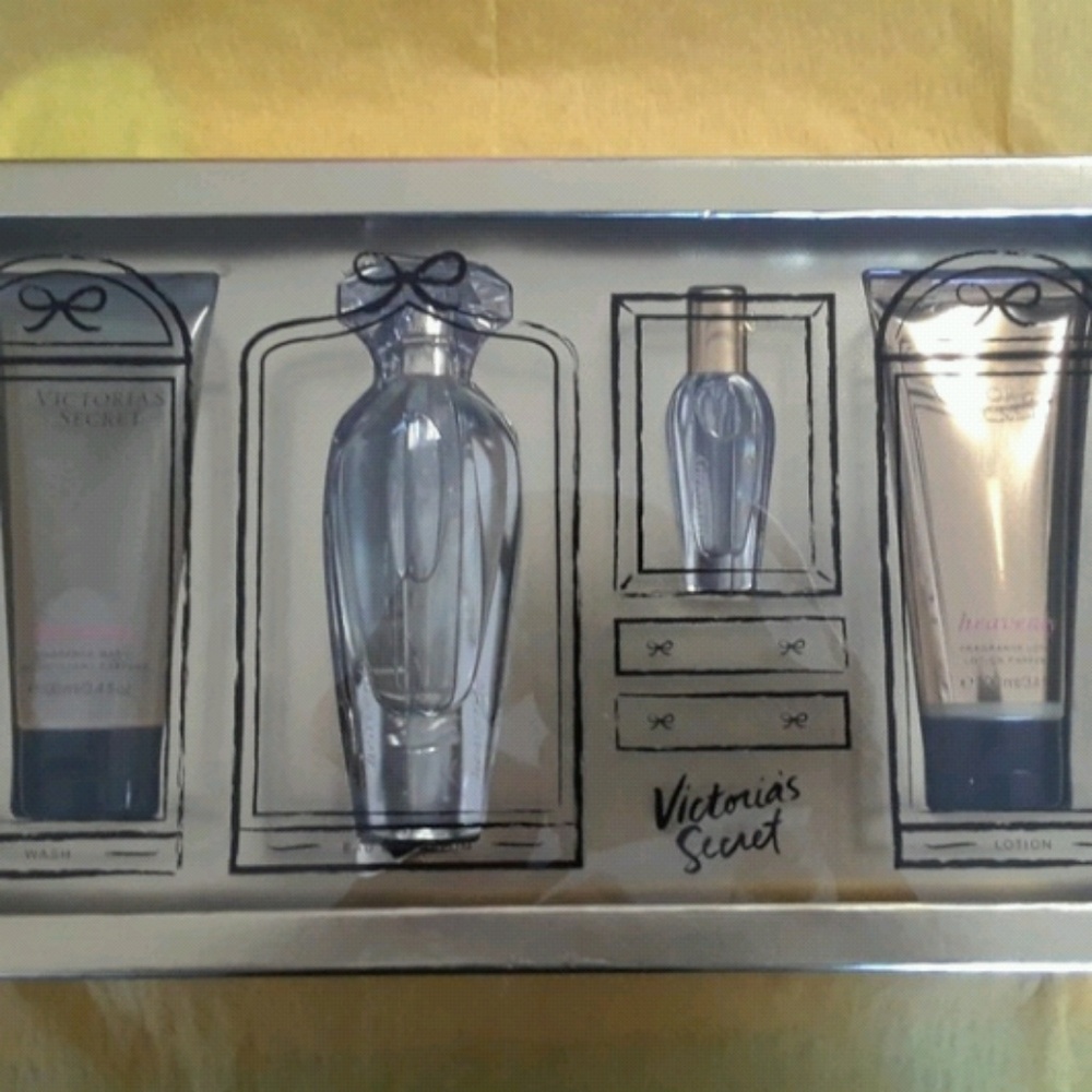 VS HEAVENLY BOXED SET
