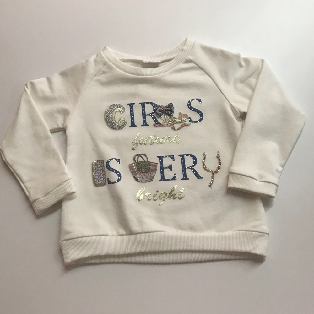 Fun pullover for girls