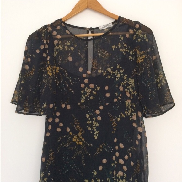 Zara Dresses & Skirts - Zara dress size xs