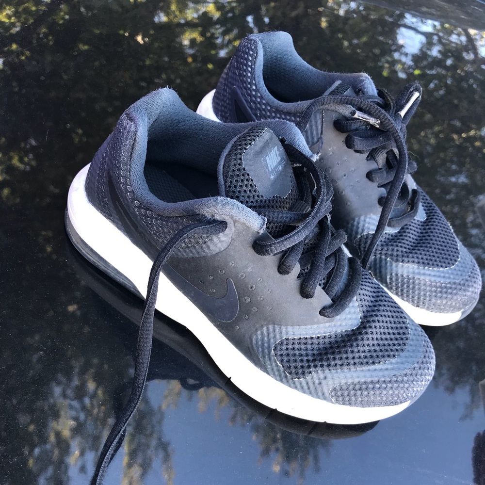 Boys Nike