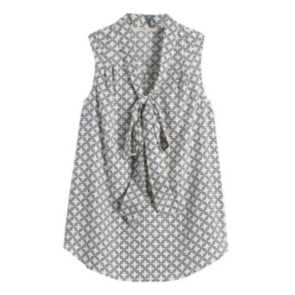 White and black Hawthorne top