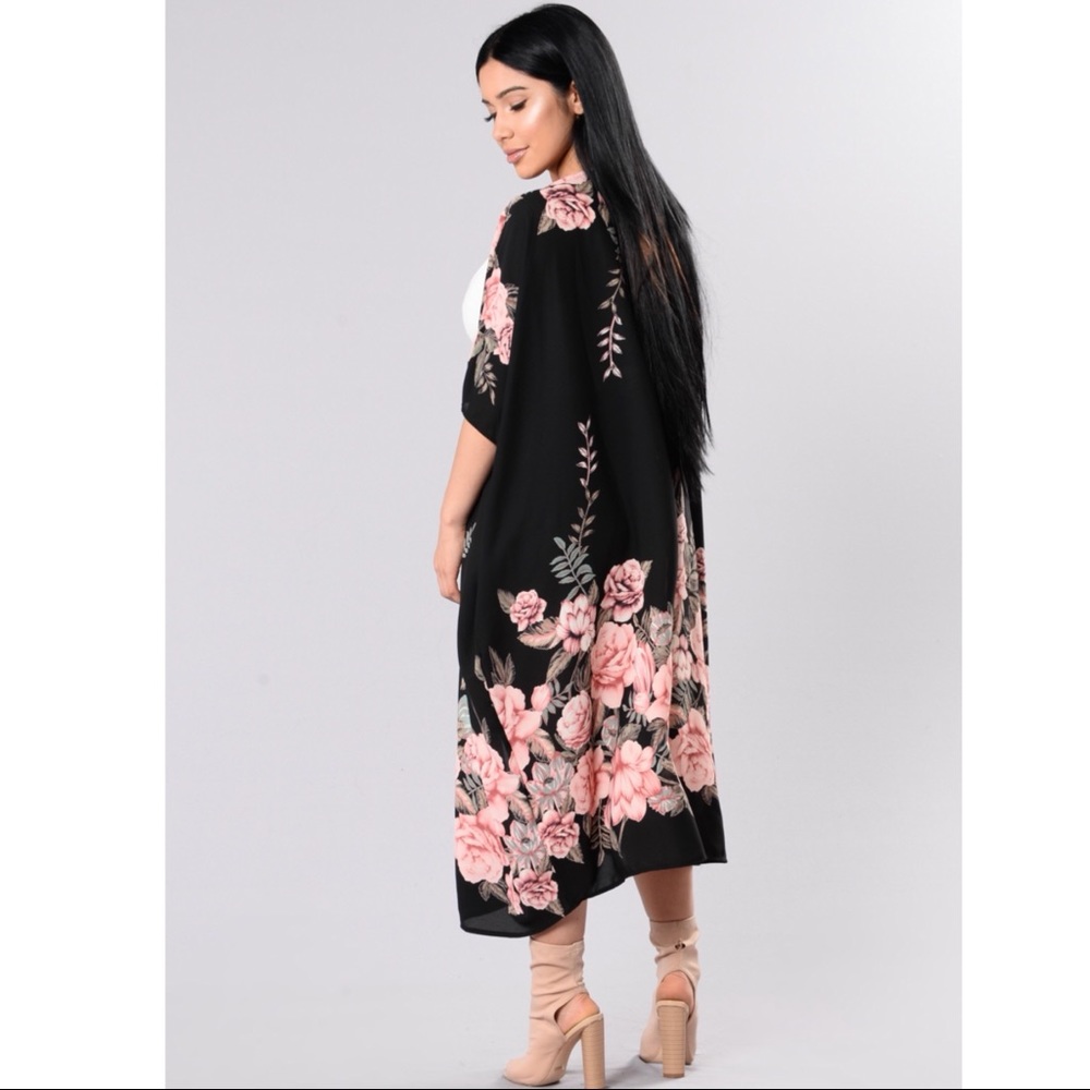 Let's Get Lost Jacket - Black/PinkSHARE