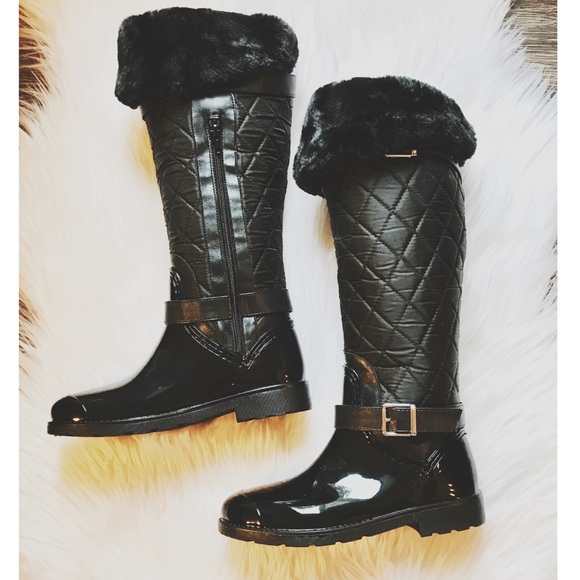  Over The Knee Quilted Boots - Picture 4 of 5