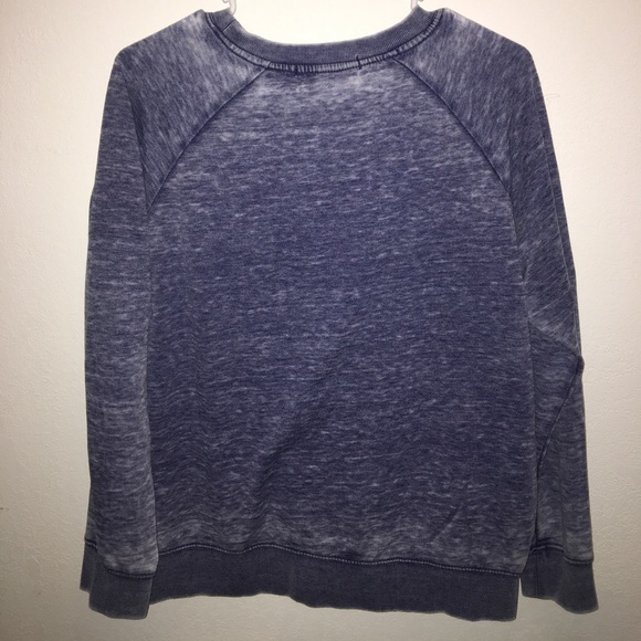 FOREVER 21 blue vintage washed crew neck - Picture 2 of 4