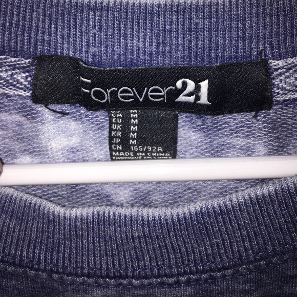 FOREVER 21 blue vintage washed crew neck - Picture 3 of 4