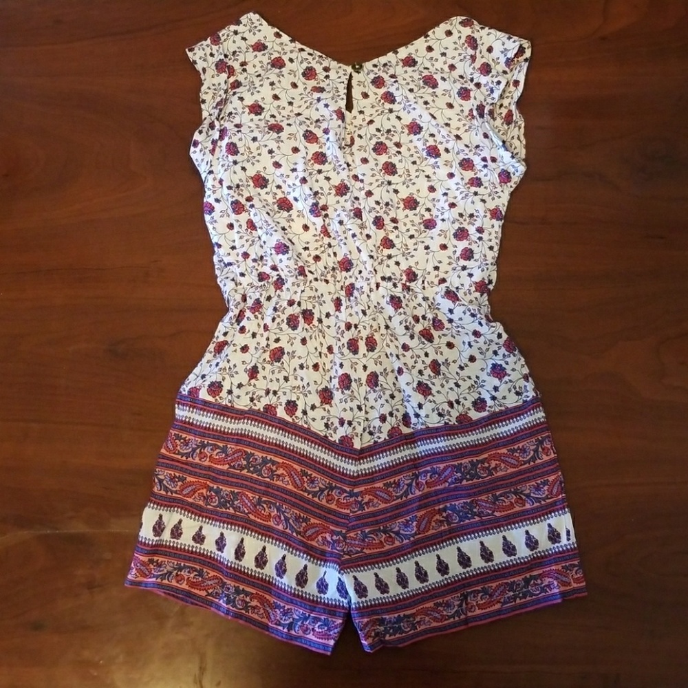 Romper - Picture 2 of 2