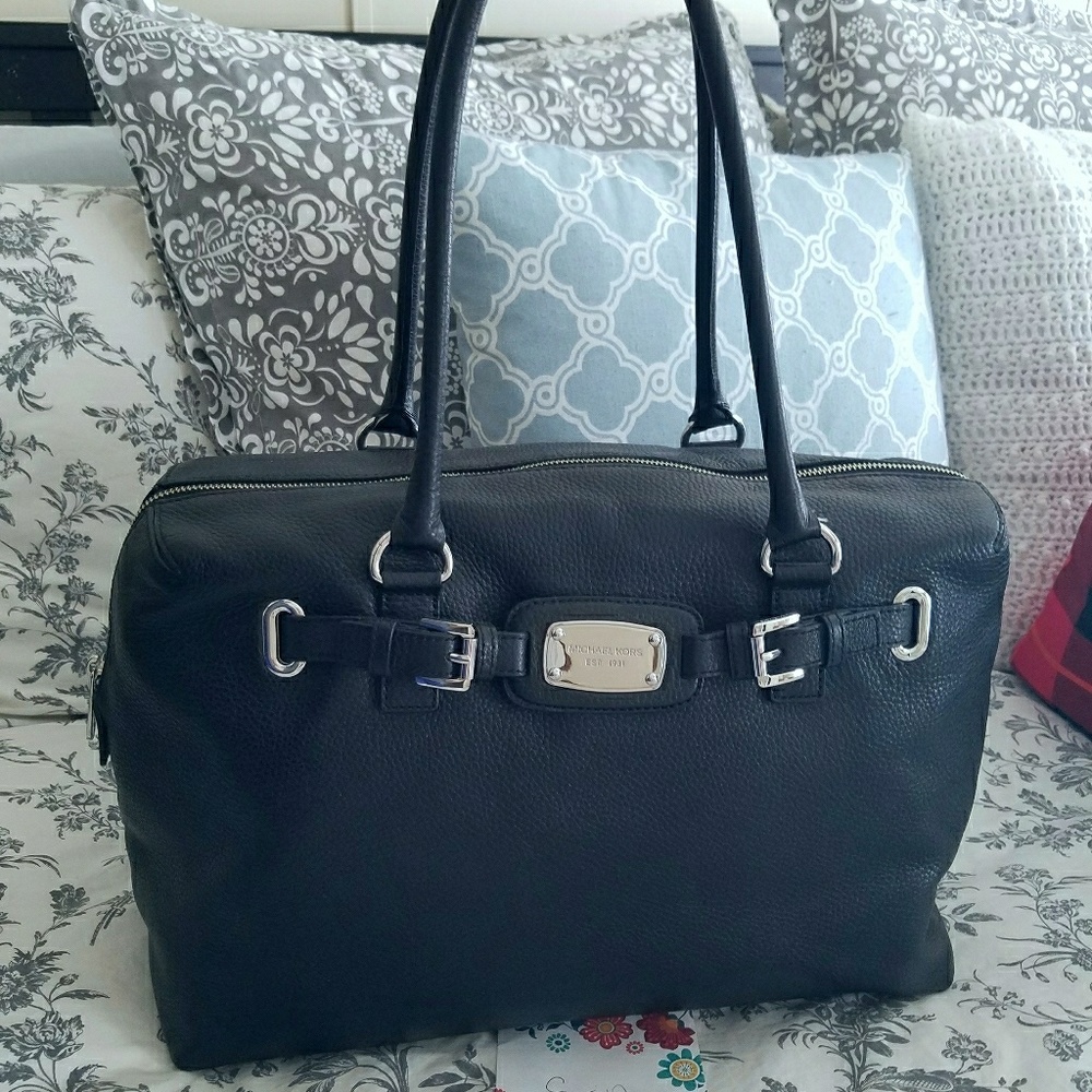 Black Michael Kors Hamilton Weekender
