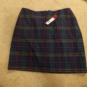 Merona plaid skirt, NWT, POCKETS!! Cute!