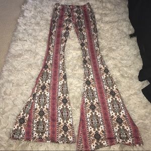 printed flair pants(makes your butt look nice)