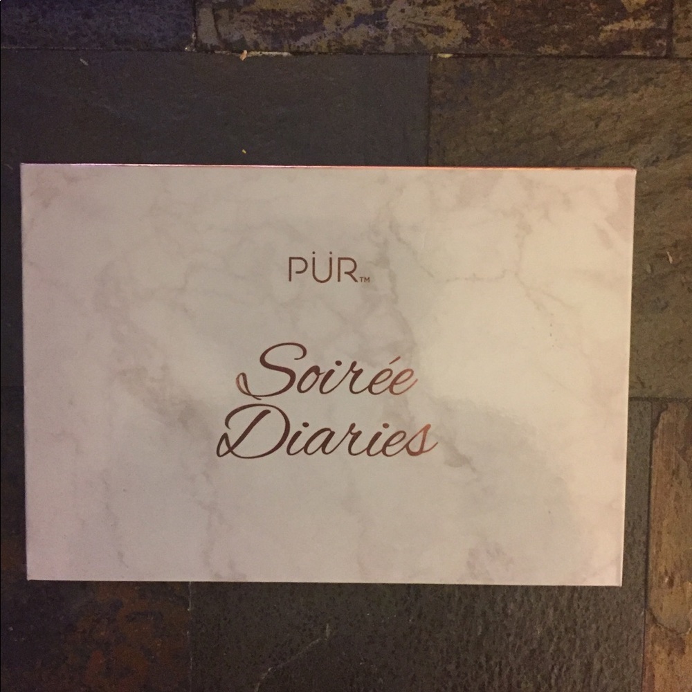 PUR Beauty Soiree Diaries Eyeshadow Palette