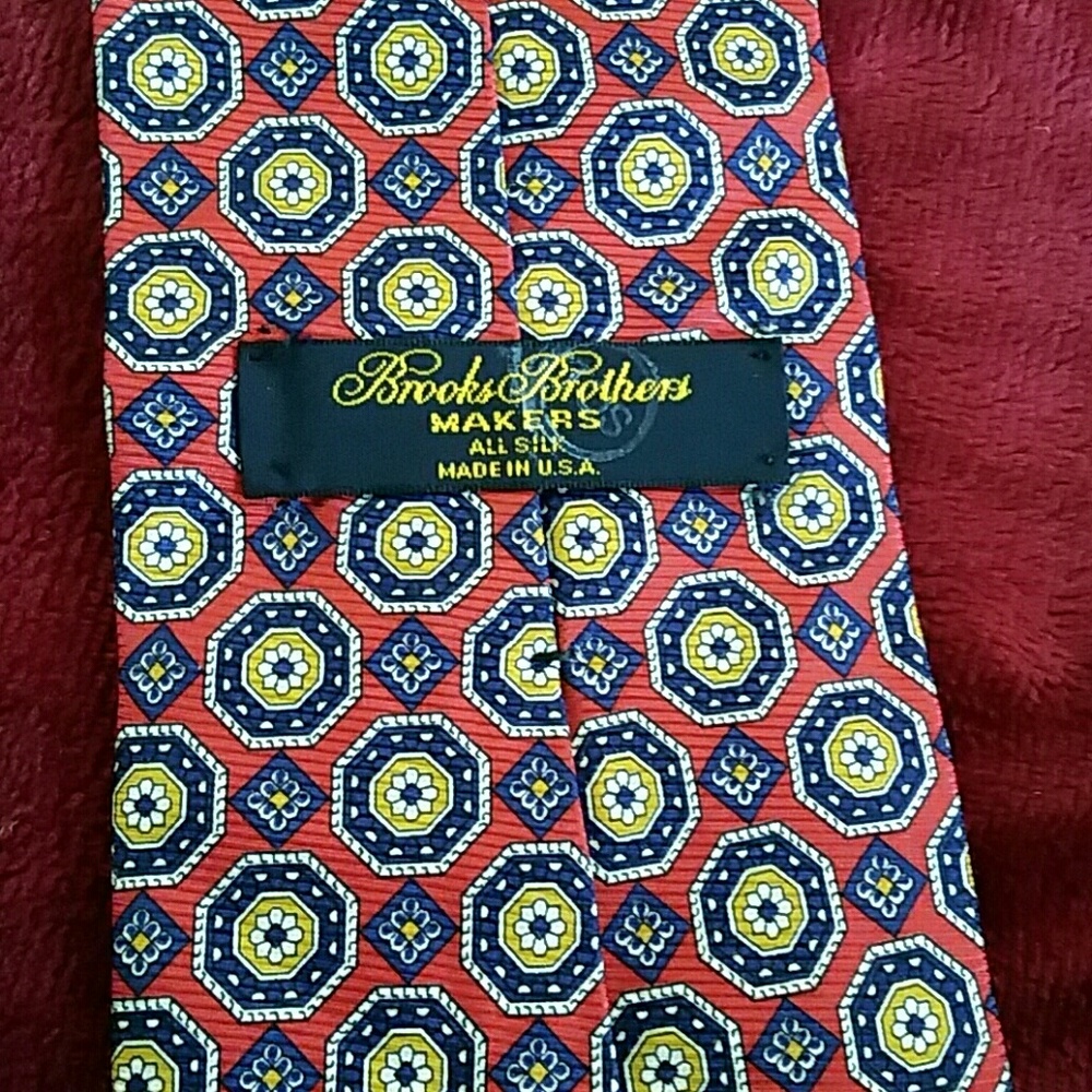 Brooks Brothers Makers View 4