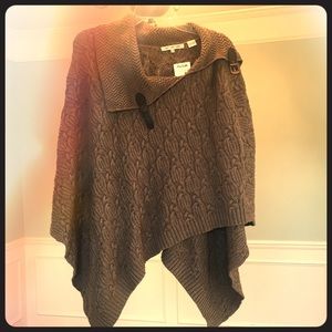 Sweater Poncho with buckle