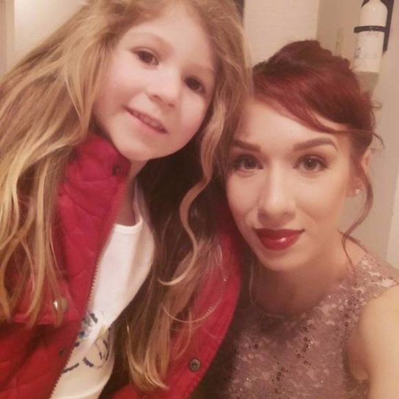 Meet your Posher, Rebecca D. - Picture 4 of 7