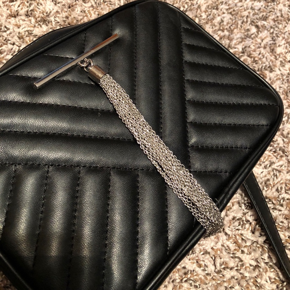 express crossbody purse - Picture 3 of 3