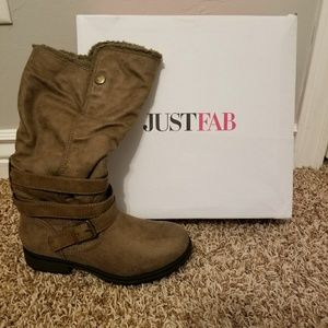 Brown Boots. Shin Length.