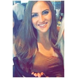 Meet your Posher, Nikki