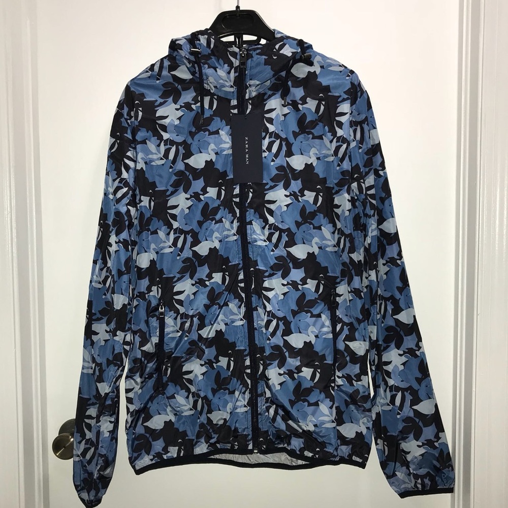 Zara Men's Windbreaker Hoodie Jacket