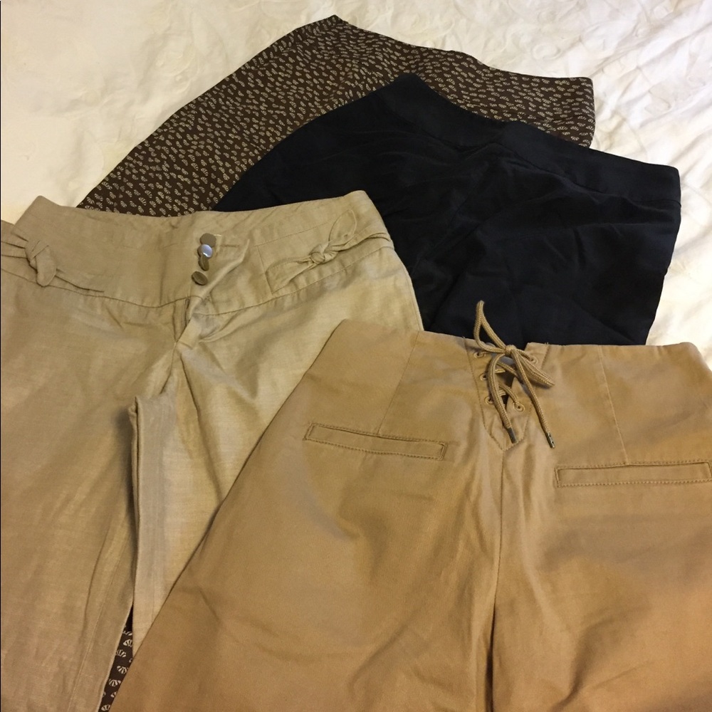 Set of 4 wide legged pants