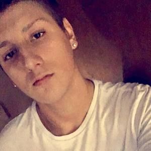 Meet your Posher, Hunter