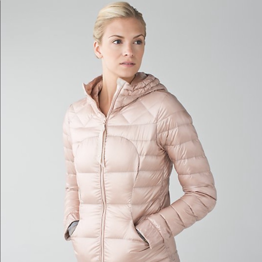 LULULEMON GOLD FLUFFIN AWESOME JACKET