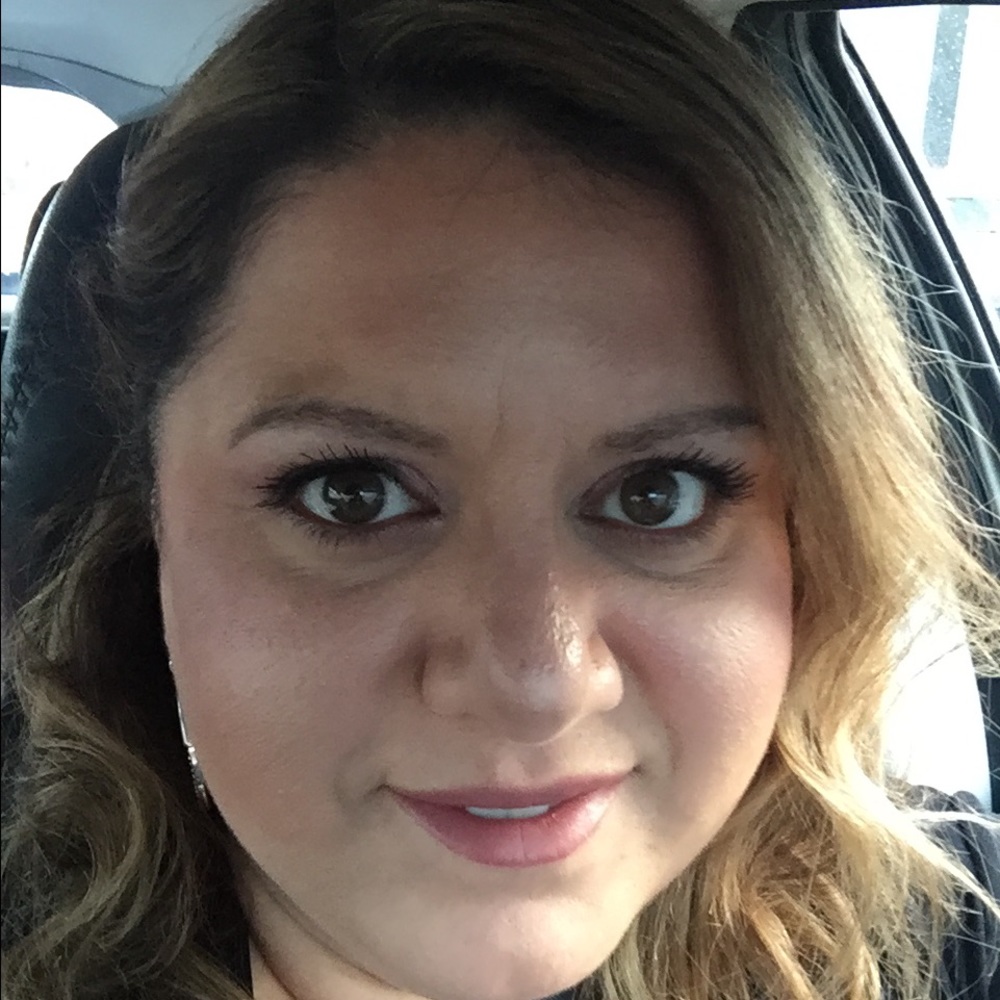 Meet your Posher, Michelle