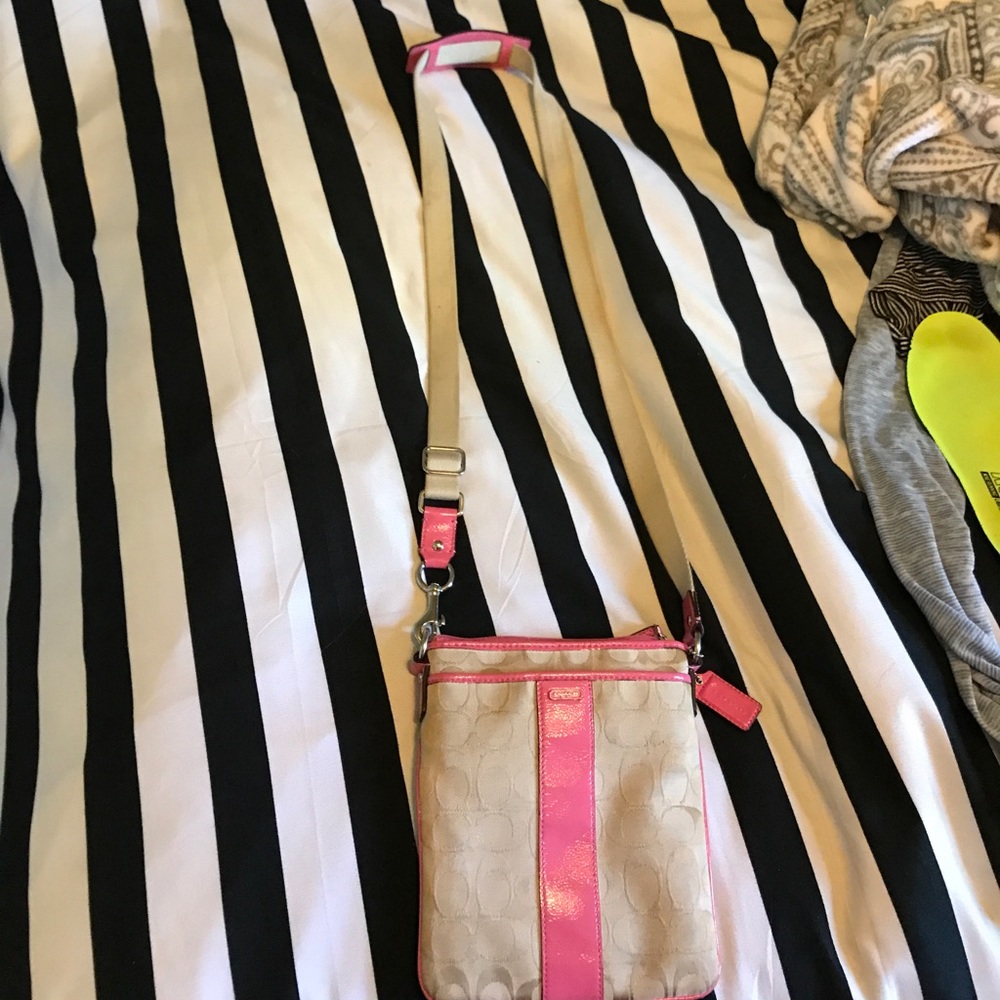 Coach Crossbody - Picture 2 of 6